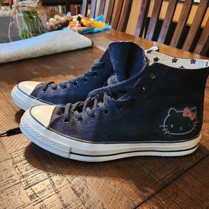 Hello Kitty Converse